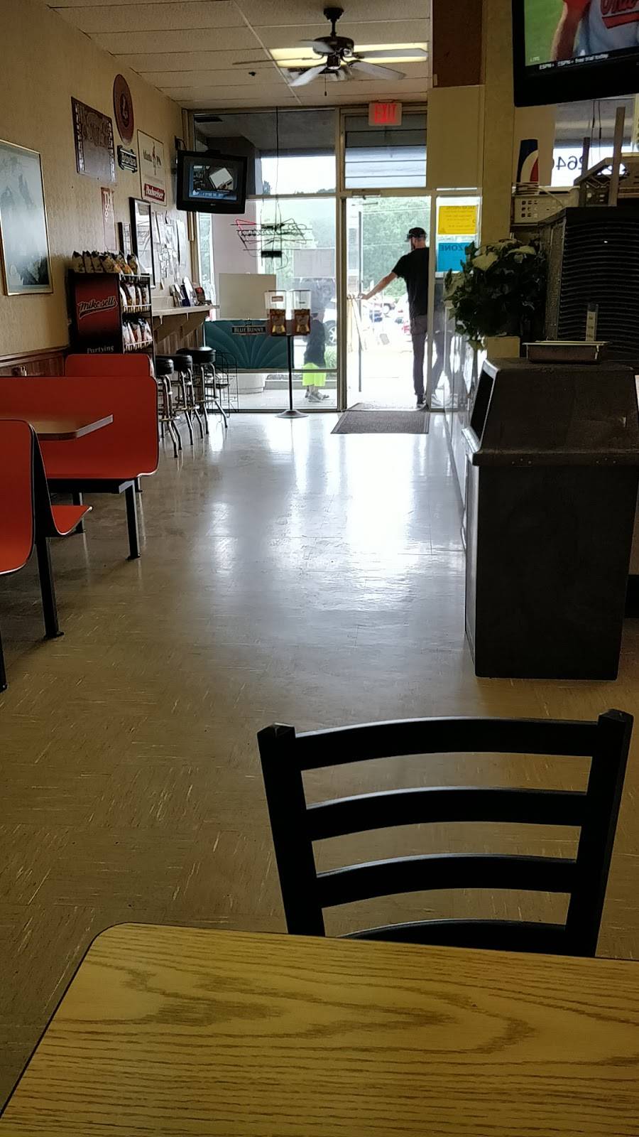 Flying Pizza | restaurant | 2640 Colonel Glenn Hwy, Beavercreek, OH 45324, USA | 9374264688 OR +1 937-426-4688