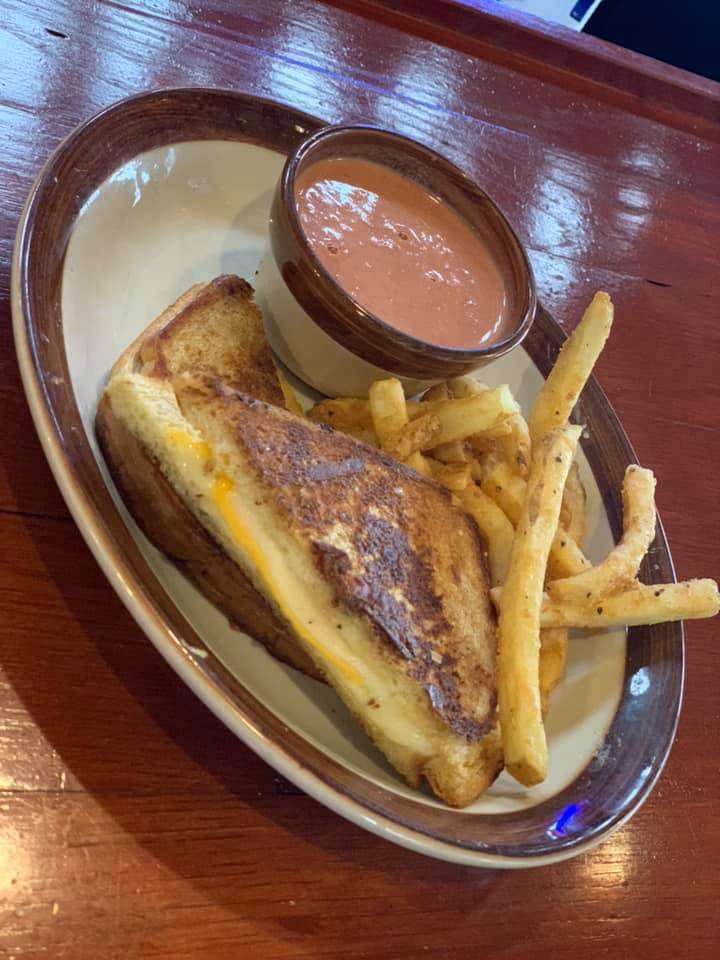 The Sand Trap | restaurant | 1591 Spring Place Smyrna Rd, Chatsworth, GA 30705, USA | 7069714707 OR +1 706-971-4707