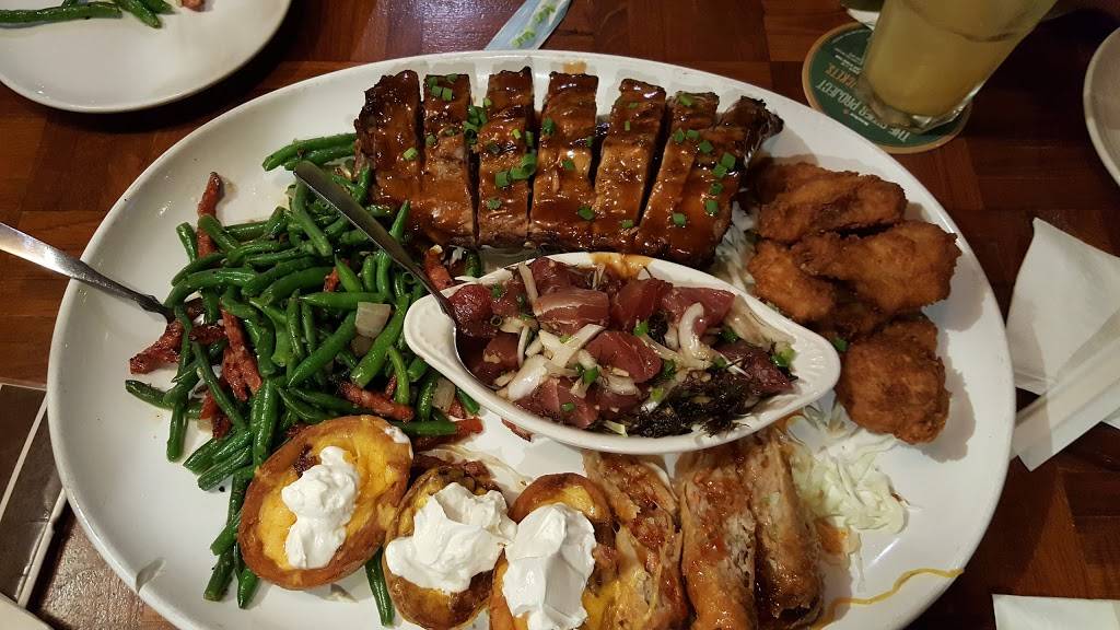 Henry Louis Restaurant | restaurant | 2850 Paa St, Honolulu, HI 96819, USA | 8088333728 OR +1 808-833-3728