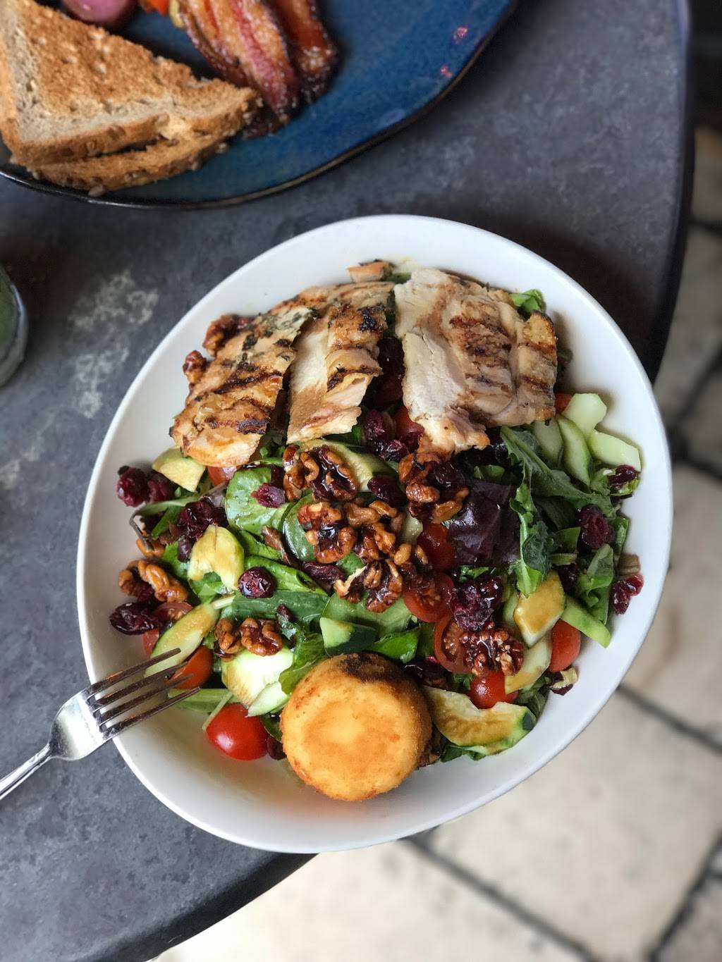 The Abbey | night club | 692 N Robertson Blvd, West Hollywood, CA 90069, USA | 3102898410 OR +1 310-289-8410