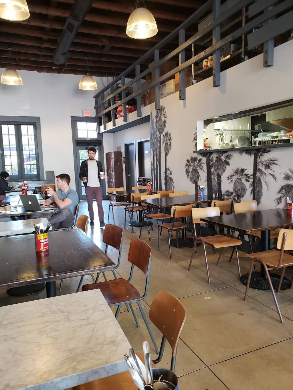 Bolt EaHo | restaurant | 5648 Hollywood Blvd, Los Angeles, CA 90028, USA | 3234842658 OR +1 323-484-2658