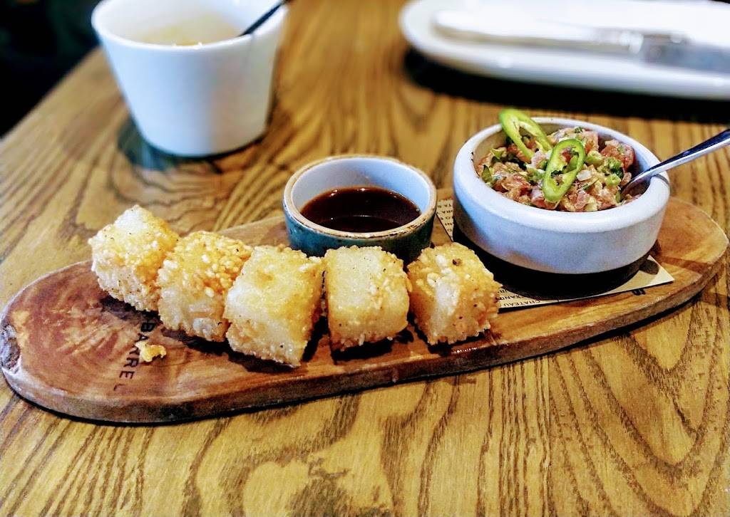 Stock & Barrel | restaurant | 316 W Davis St, Dallas, TX 75208, USA | 2148880150 OR +1 214-888-0150