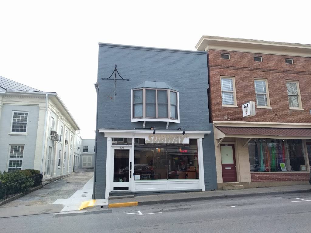 Subway | restaurant | 122 S Main St, Lexington, VA 24450, USA | 5404633322 OR +1 540-463-3322