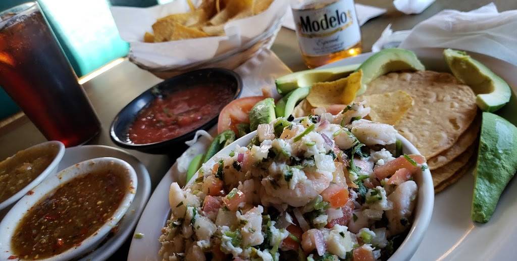 Toro Loco | restaurant | 1601 N Cunningham Ave, Urbana, IL 61802, USA | 2173447855 OR +1 217-344-7855