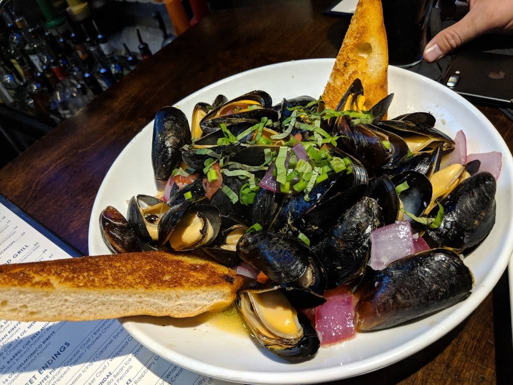 Nona Blue Modern Tavern | restaurant | 325 Front St, Ponte Vedra Beach, FL 32082, USA | 9048347549 OR +1 904-834-7549