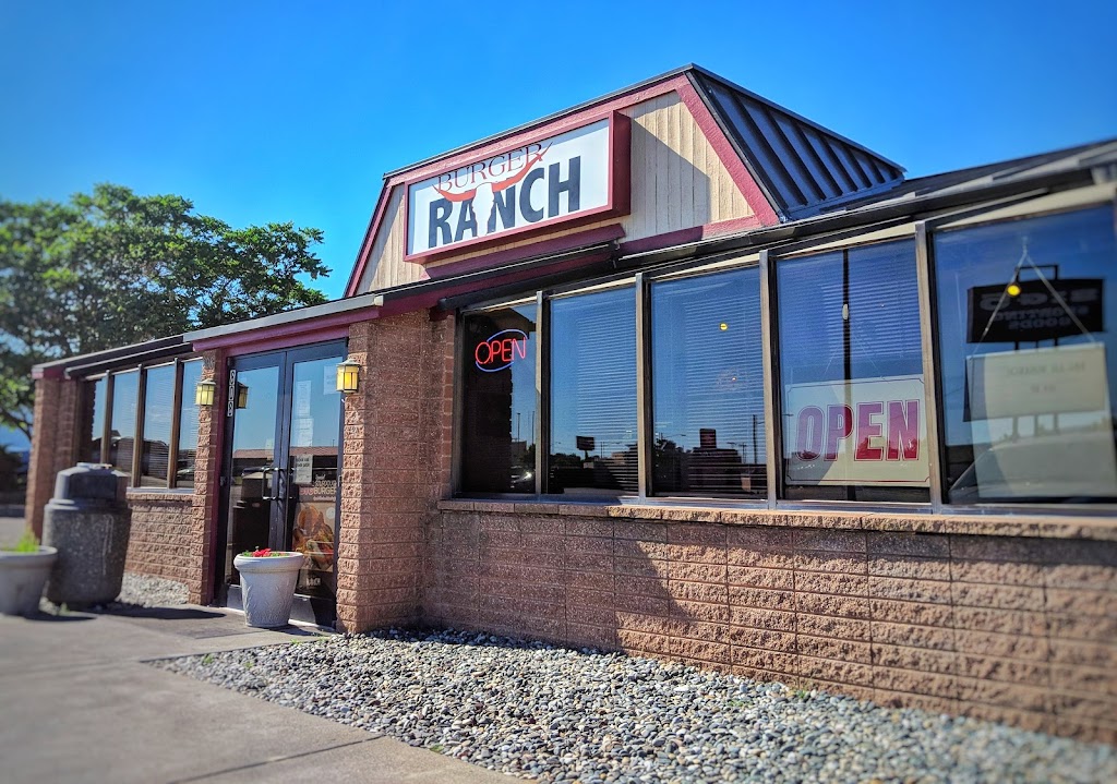 Kennewick Burger Ranch | restaurant | 808 W Vineyard Dr, Kennewick, WA 99336, USA | 5095825554 OR +1 509-582-5554