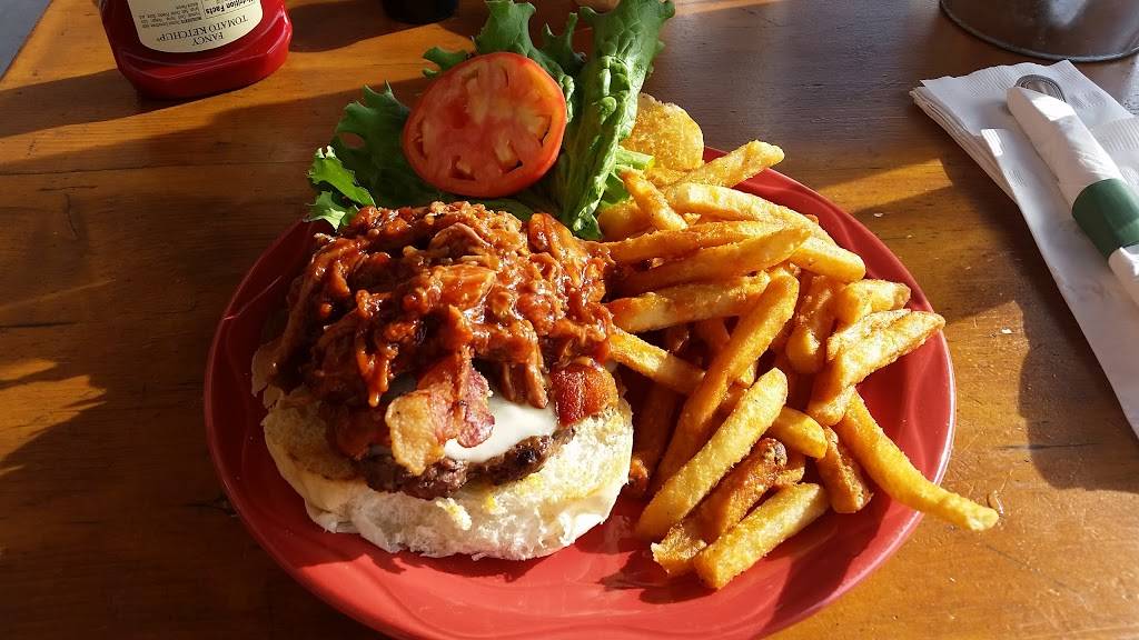 Mackinaws Grill & Spirits | restaurant | 2925 Voyager Dr, Green Bay, WI 54311, USA | 9204068000 OR +1 920-406-8000