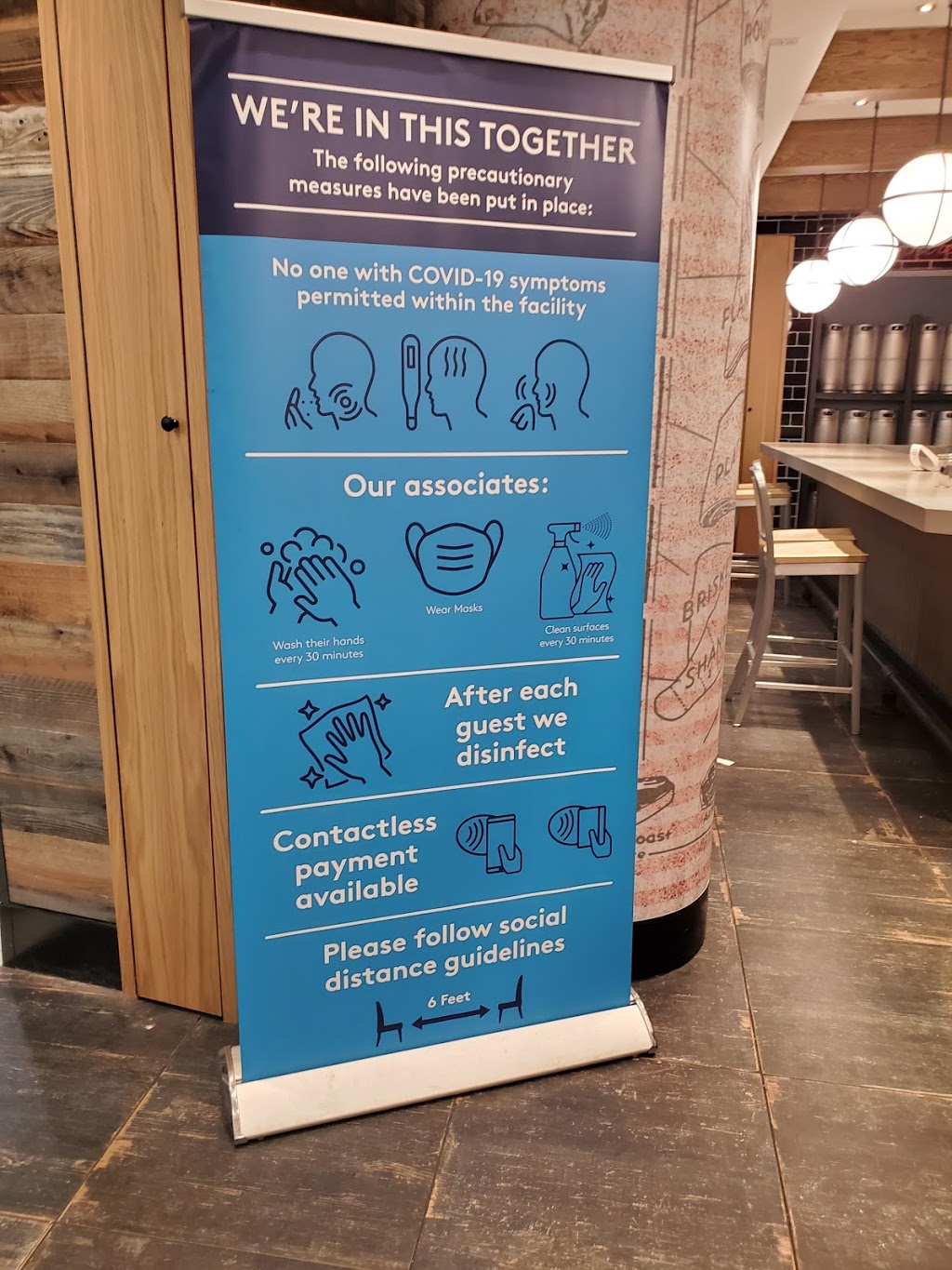 Smoke Shack | restaurant | San Antonio International Airport, 9800 Airport Blvd, San Antonio, TX 78216, USA | 2107142474 OR +1 210-714-2474