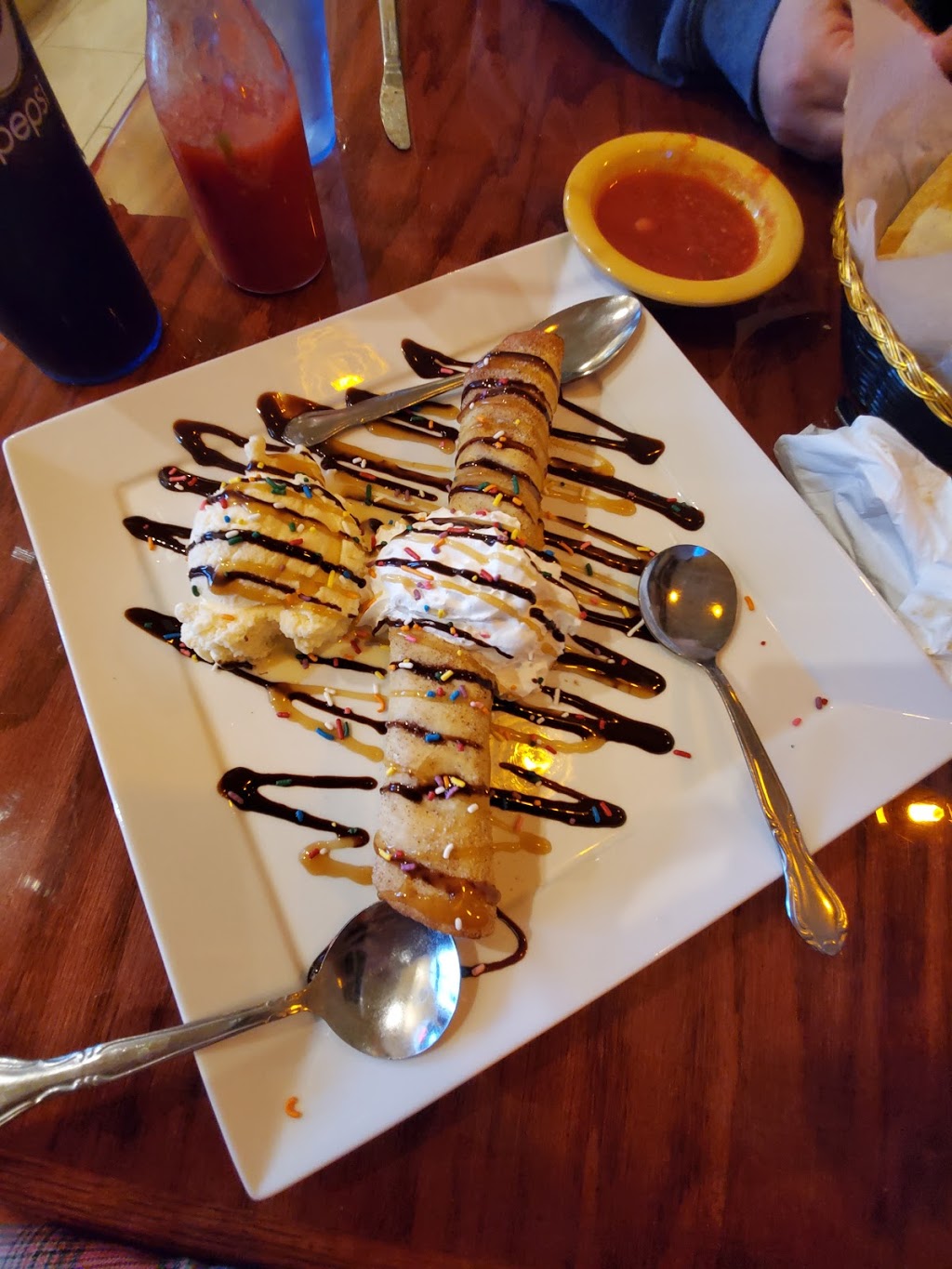 El Mezón Authentic Mexican Restaurant | restaurant | 2175 W Terra Ln, OFallon, MO 63366, USA | 6362944411 OR +1 636-294-4411