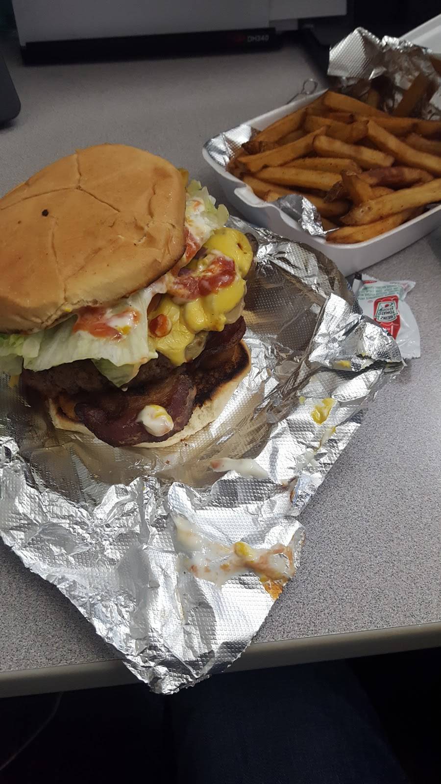 Big Shot Bobs House of Wings - Wheeling | restaurant | 753 Main St, Wheeling, WV 26003, USA | 3049056947 OR +1 304-905-6947