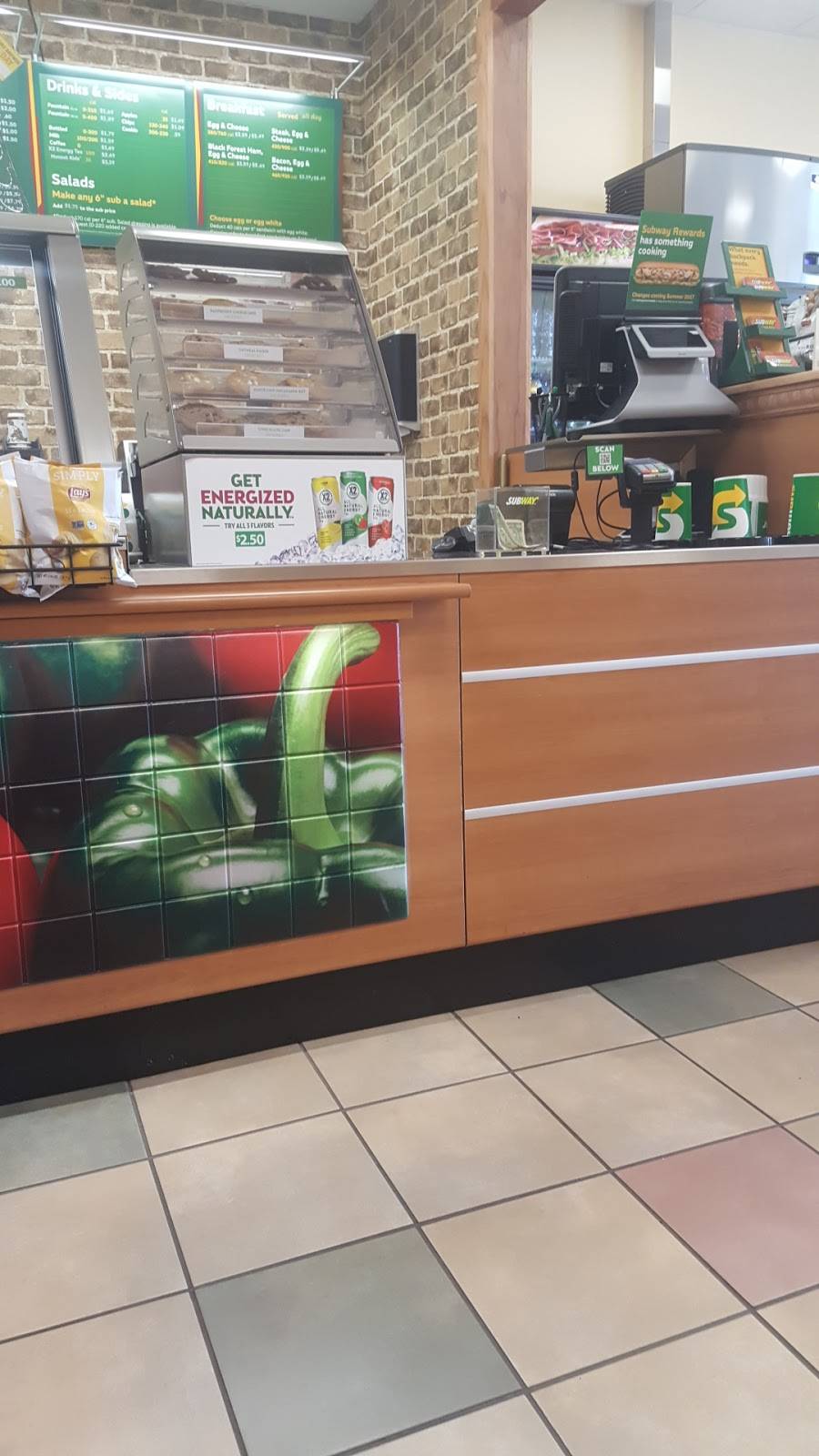 Subway | restaurant | 1197 E Lexington Ave, High Point, NC 27262, USA | 3368892028 OR +1 336-889-2028