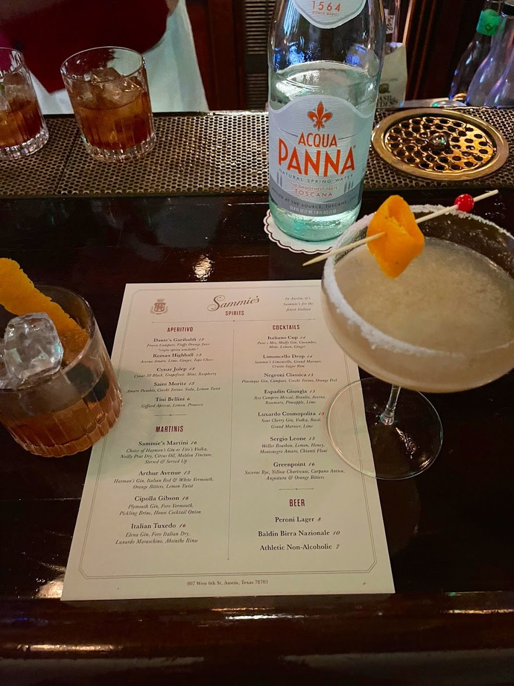 Sammies Italian | restaurant | 807 W 6th St, Austin, TX 78703, USA | 5124742054 OR +1 512-474-2054