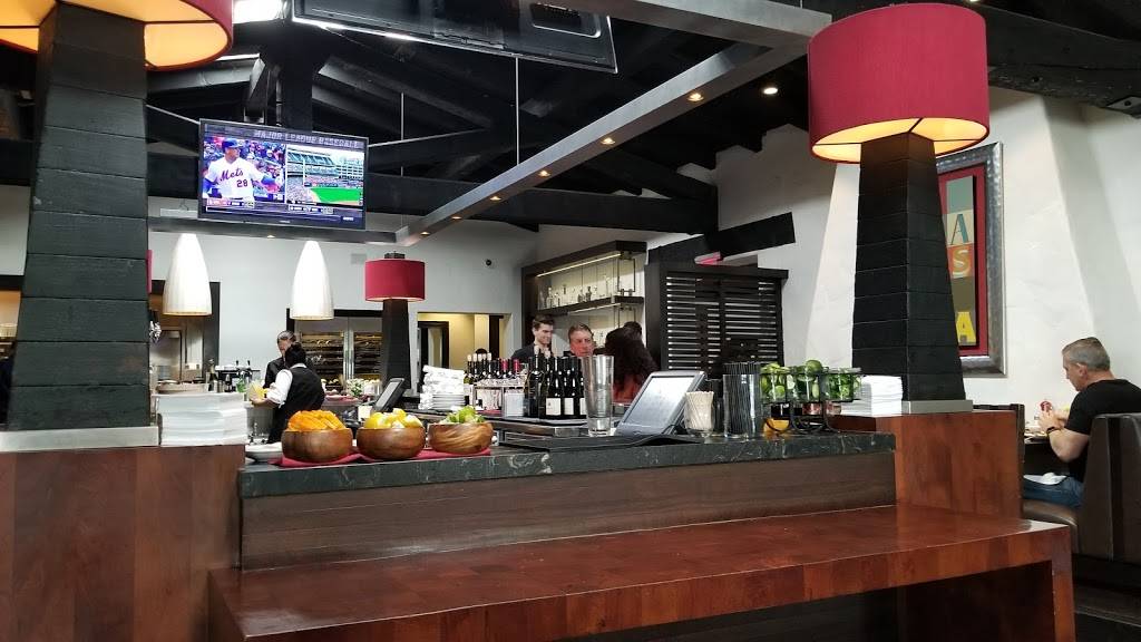 South of Nicks San Clemente | Mexican Kitchen + Bar | restaurant | 110 N El Camino Real, San Clemente, CA 92672, USA | 9494814545 OR +1 949-481-4545