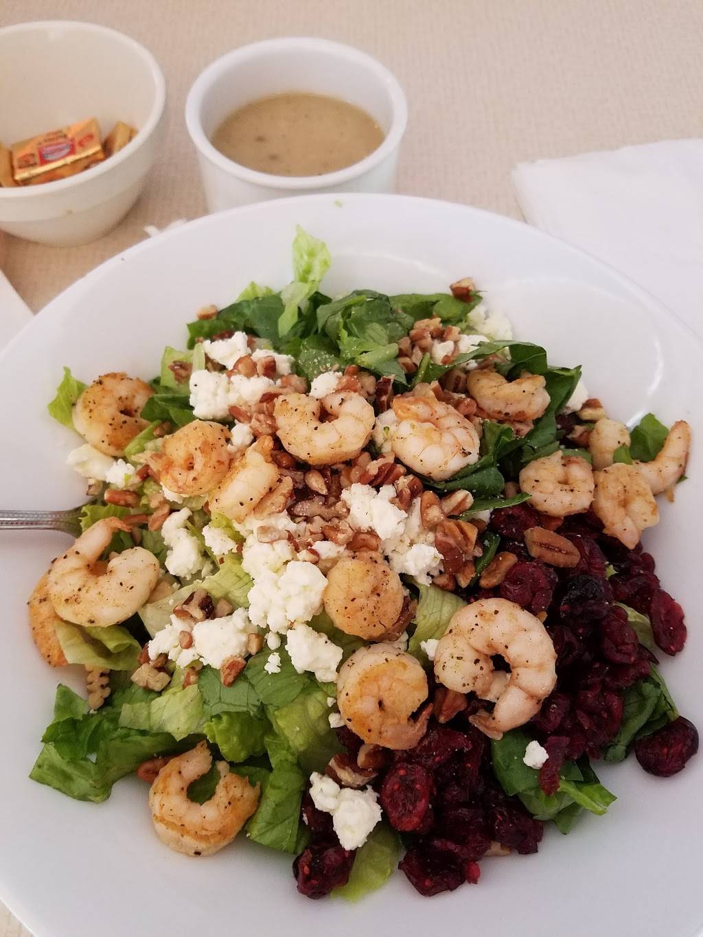 Jans Beach House Grill | restaurant | 850 Eastern Blvd, Montgomery, AL 36117, USA | 3342778300 OR +1 334-277-8300