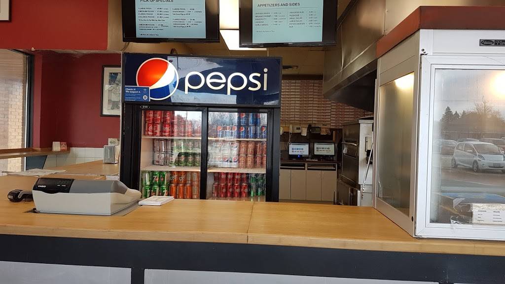 Dynamite Pizza | restaurant | 501 Krug St, Kitchener, ON N2B 1L2, Canada | 5195794600 OR +1 519-579-4600