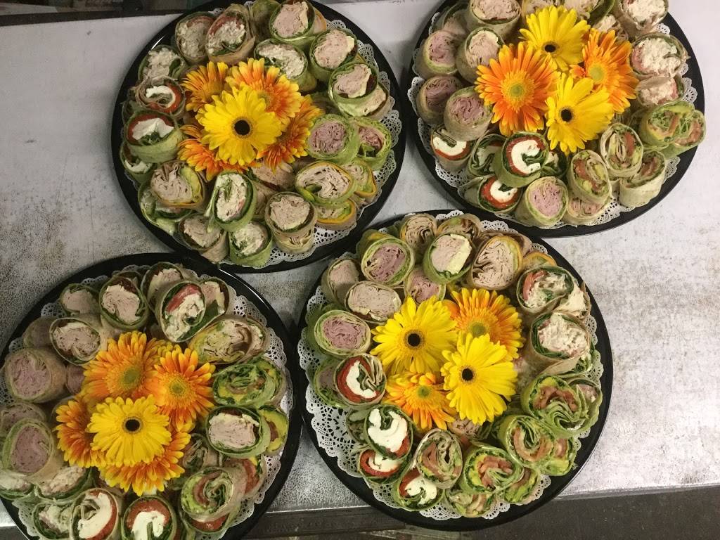 Village Green Deli | restaurant | 26 Village Green, Bedford, NY 10506, USA | 9142349352 OR +1 914-234-9352