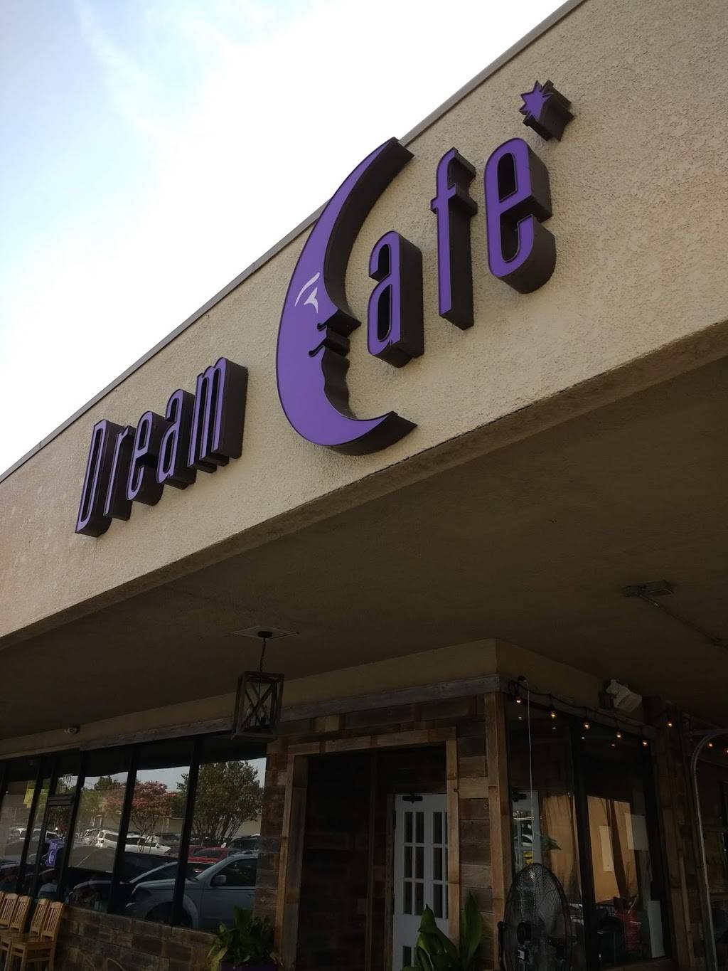 Dream Cafe | restaurant | 6465 E Mockingbird Ln #380, Dallas, TX 75214, USA | 2148242503 OR +1 214-824-2503