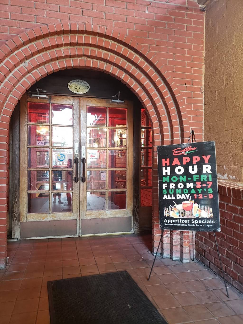 Tomatillos Cafe Y Cantina | restaurant | 3210 Broadway St, San Antonio, TX 78209, USA | 2108243005 OR +1 210-824-3005