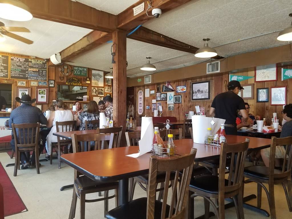 B&B Smokehouse | restaurant | 2619 Pleasanton Rd, San Antonio, TX 78221, USA | 2109212745 OR +1 210-921-2745