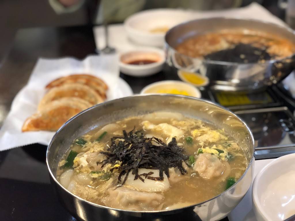 Mandoo Restaurant(만두아저씨) | restaurant | 2700 Lawrenceville-Suwanee Rd, Suwanee, GA 30024, USA | 6789072345 OR +1 678-907-2345