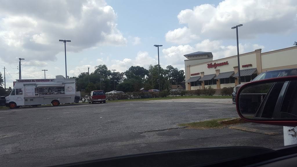 El Taconazo #4 | restaurant | 7503 Irvington Blvd, Houston, TX 77022, USA | 7132617956 OR +1 713-261-7956