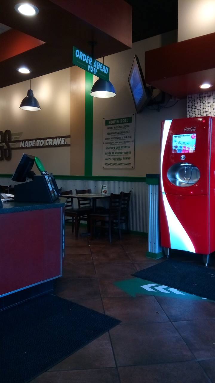 Wingstop | restaurant | 4004 Meadowdale Blvd, Richmond, VA 23234, USA | 8047671411 OR +1 804-767-1411