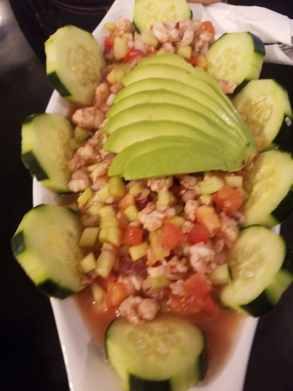 Mariscos El Tiburon Seafood Restaurant | restaurant | 3330 N 19th Ave, Phoenix, AZ 85015, USA | 6022790804 OR +1 602-279-0804