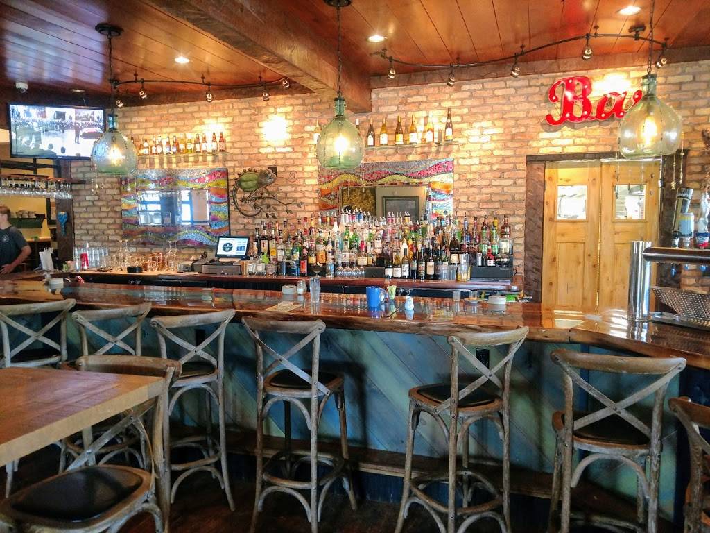 Torch Lake Café | restaurant | 4990 US-31, Central Lake, MI 49622, USA | 2315991111 OR +1 231-599-1111