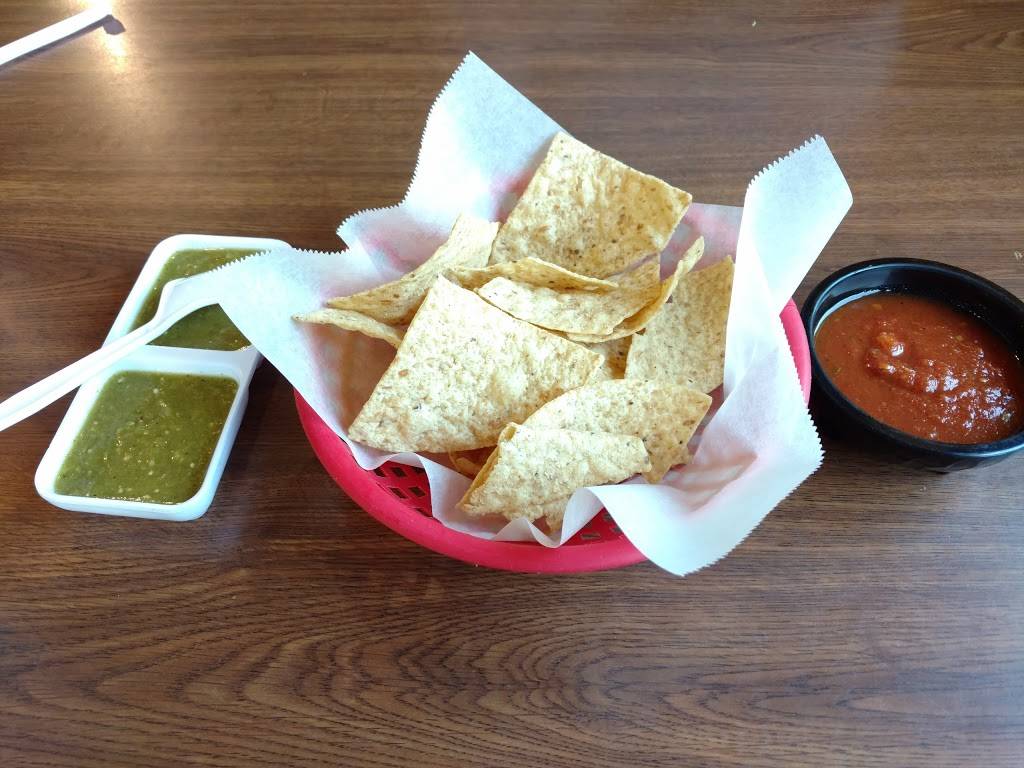 Lolitas Tacos | restaurant | 2307 E Main St, Kalamazoo, MI 49048, USA | 2695321473 OR +1 269-532-1473