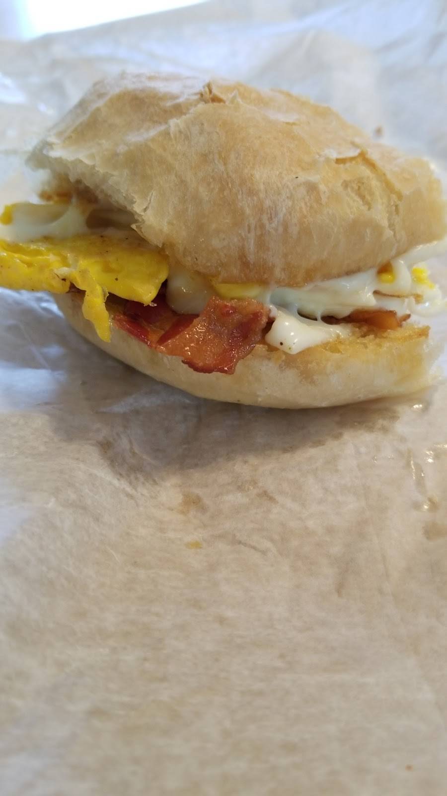 Refuel Sandwiches & More | restaurant | 2 Van Buren Blvd, Guilderland, NY 12084, USA | 5188613287 OR +1 518-861-3287