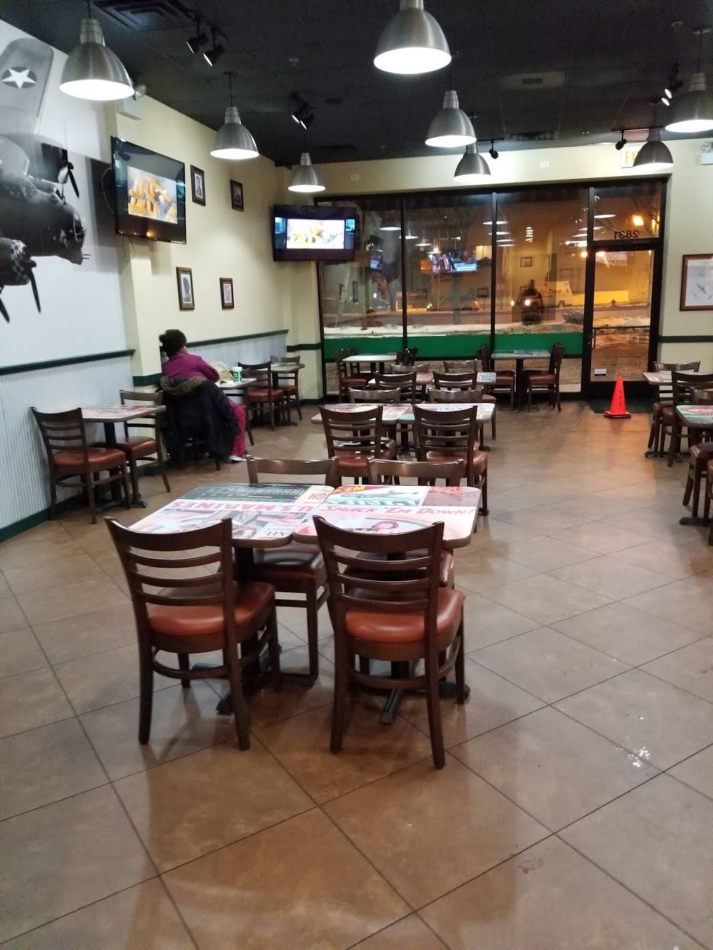 Wingstop | restaurant | 2831 95th St, Evergreen Park, IL 60805, USA | 7084259464 OR +1 708-425-9464