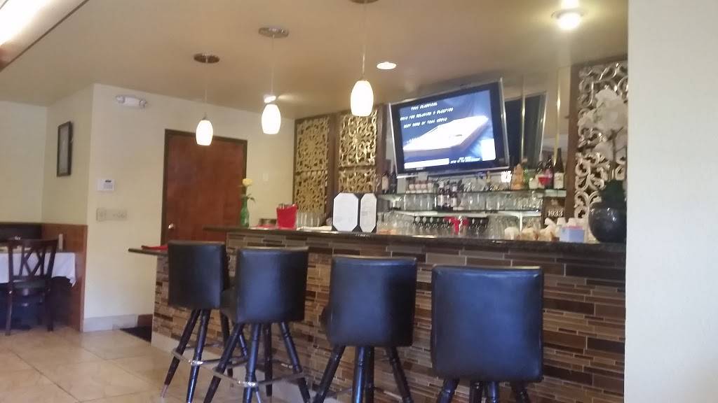 Mae Ploy Thai Cuisine | restaurant | 16769 Bernardo Center Dr Suite K8, San Diego, CA 92128, USA | 8586182428 OR +1 858-618-2428