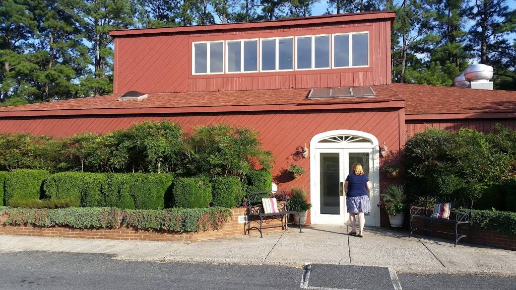 Spring House Dining | restaurant | 9789 Richmond Hwy, Lynchburg, VA 24504, USA | 4349932475 OR +1 434-993-2475