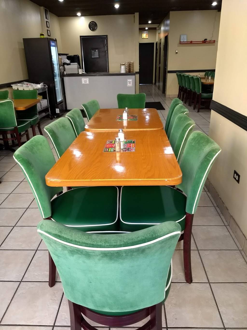 Jbeez Fastfood & Mediterranean & Grill | restaurant | 976 West Army Trail Road, Carol Stream, IL 60188, USA | 6308555054 OR +1 630-855-5054