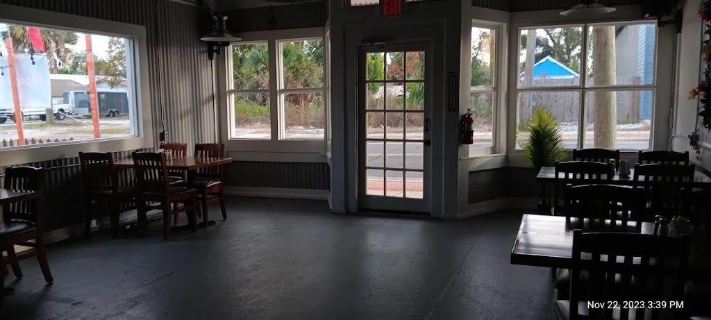 Tropical drinks restaurant-bar | restaurant | 2117 E 3rd St, Panama City, FL 32401, USA | 8503008777 OR +1 850-300-8777