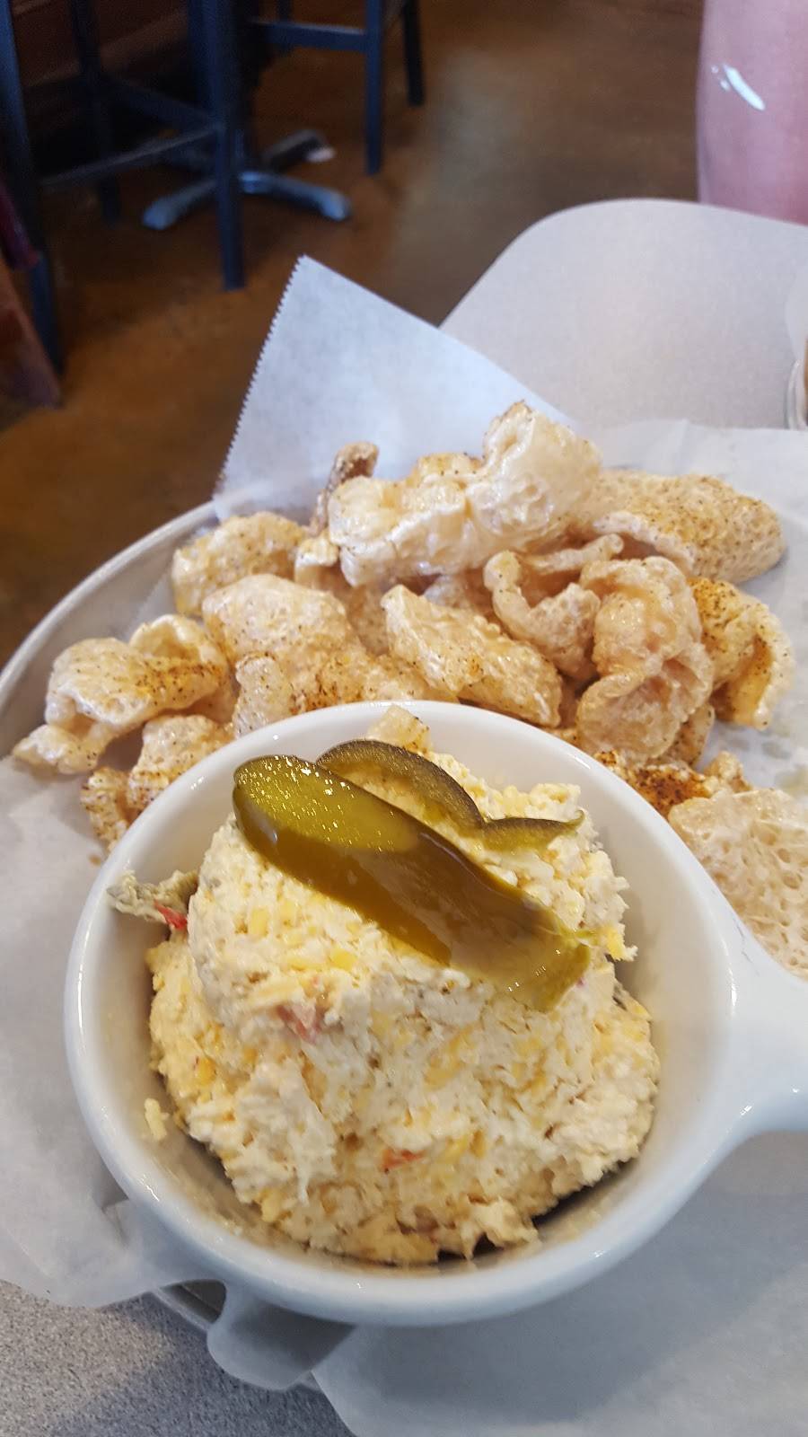 The Dixie Pig Rock Hill | restaurant | 2007 Celanese Rd, Rock Hill, SC 29732, USA | 8033243116 OR +1 803-324-3116