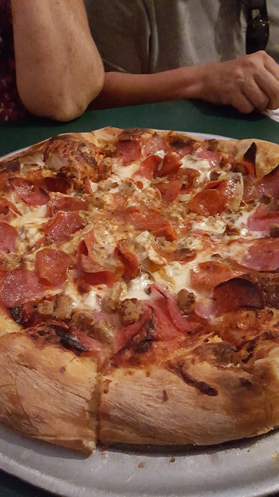 Tary Boscolos | restaurant | 351 Atwater Blvd, Atwater, CA 95301, USA | 2093584103 OR +1 209-358-4103