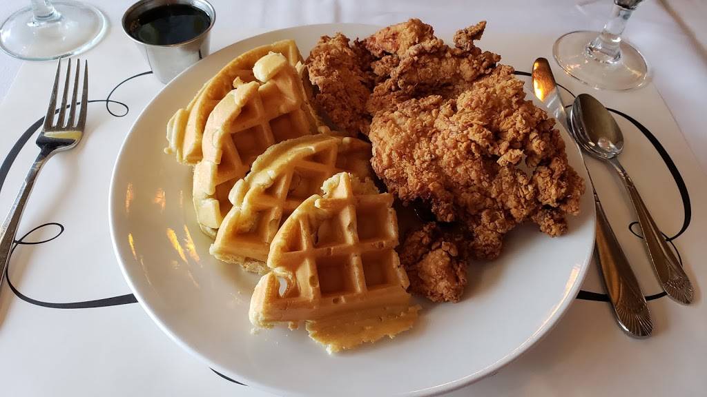 Harry Brownes Restaurant | restaurant | 66 State Cir, Annapolis, MD 21401, USA | 4102634332 OR +1 410-263-4332