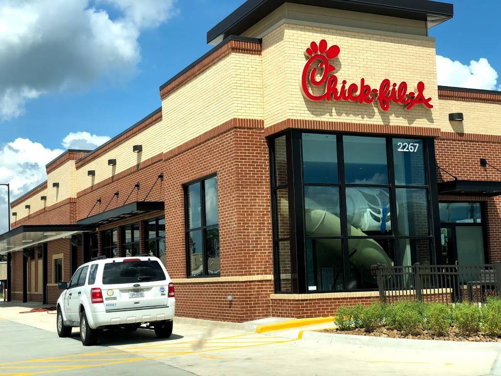 Chick Fil A | restaurant | 2267 West Sam Houston Pkwy N, Houston, TX 77043, USA | 7135615596 OR +1 713-561-5596