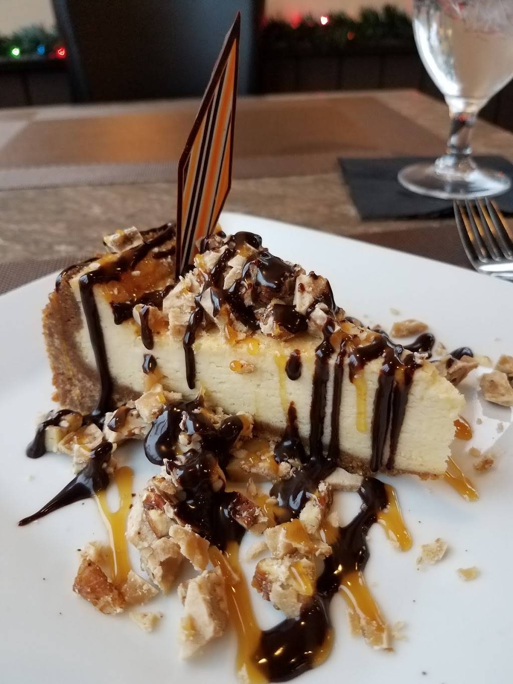 Loukinens On Fourth | restaurant | 517 S 4th St, Springfield, IL 62701, USA | 2176701363 OR +1 217-670-1363