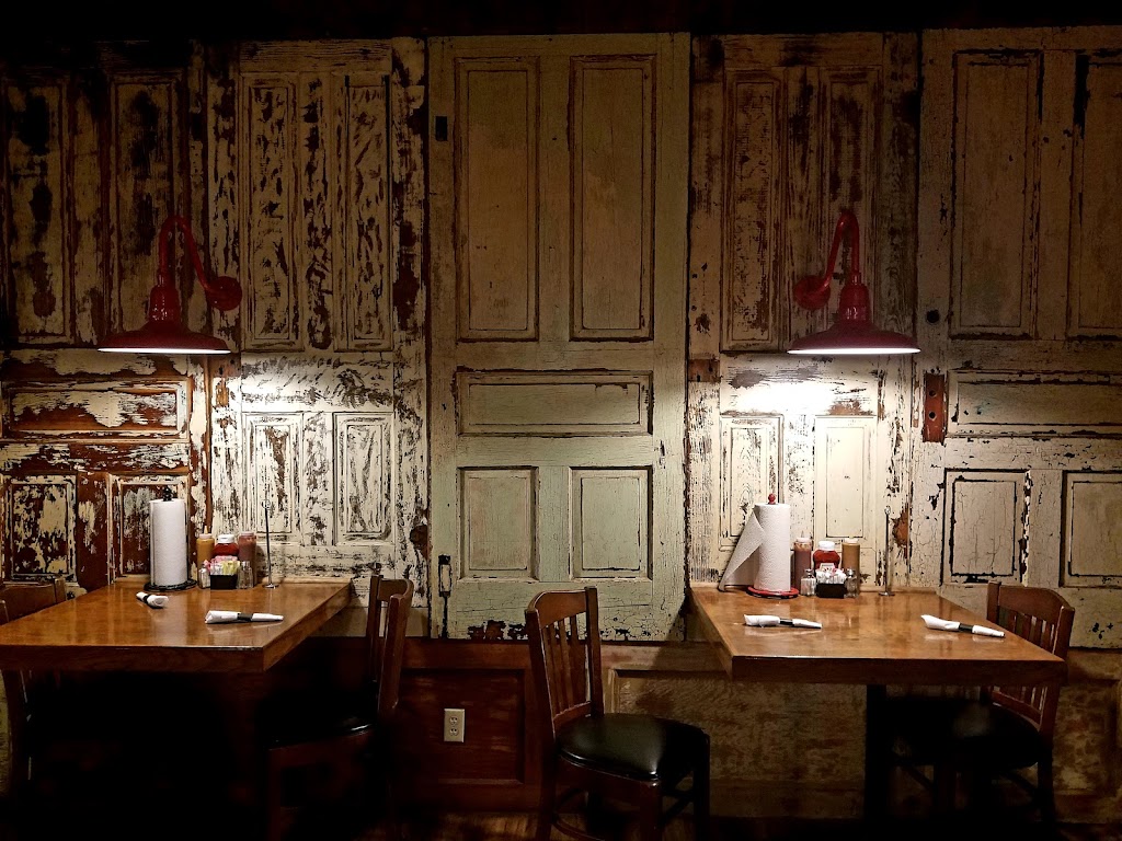 Hoots BBQ & Steaks | restaurant | 2008 US-65, McGehee, AR 71654, USA | 8702221234 OR +1 870-222-1234