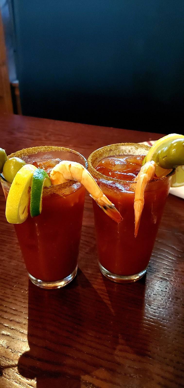 Goin Coastal | restaurant | 125 W Main St, Canton, GA 30114, USA | 7704793737 OR +1 770-479-3737