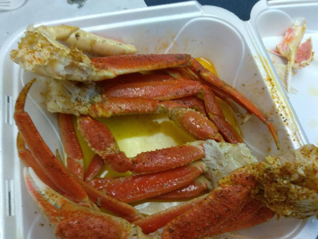 Riverside Seafood Market | restaurant | 6501 N 40th St, Tampa, FL 33610, USA | 8136300940 OR +1 813-630-0940