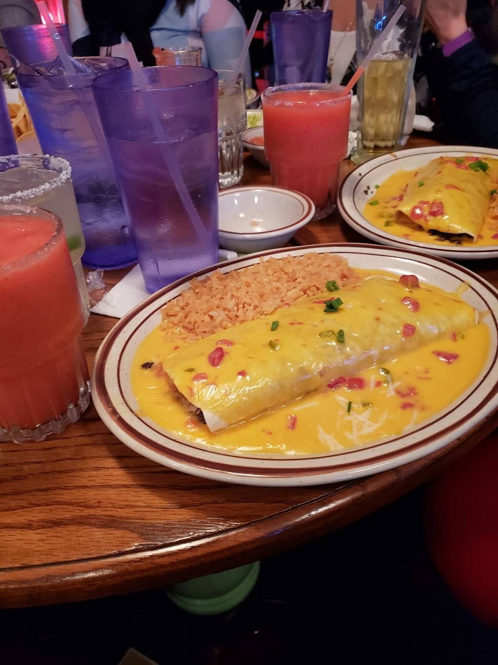 Margaritas Cantina | restaurant | 3109 E Douglas Ave, Wichita, KS 67211, USA | 3166822299 OR +1 316-682-2299