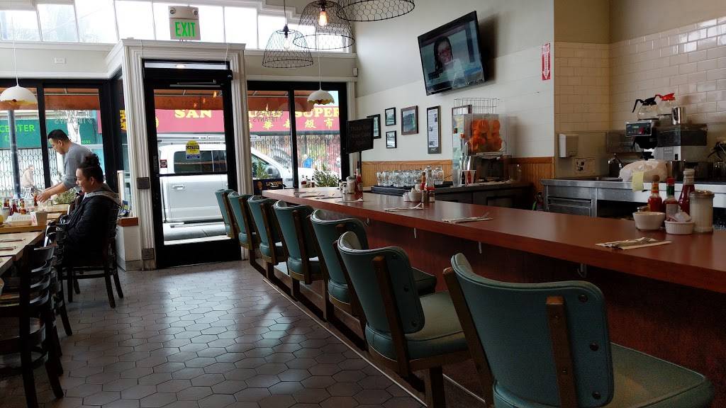 Breakfast At Tiffanys | restaurant | 2499 San Bruno Ave, San Francisco, CA 94134, USA | 4154688805 OR +1 415-468-8805