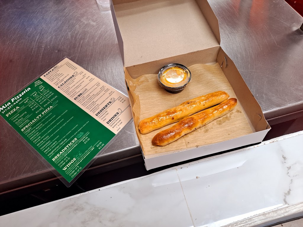 Mia pizzaria | restaurant | 7389 Shadeland Ave, Indianapolis, IN 46250, USA | 3175372460 OR +1 317-537-2460