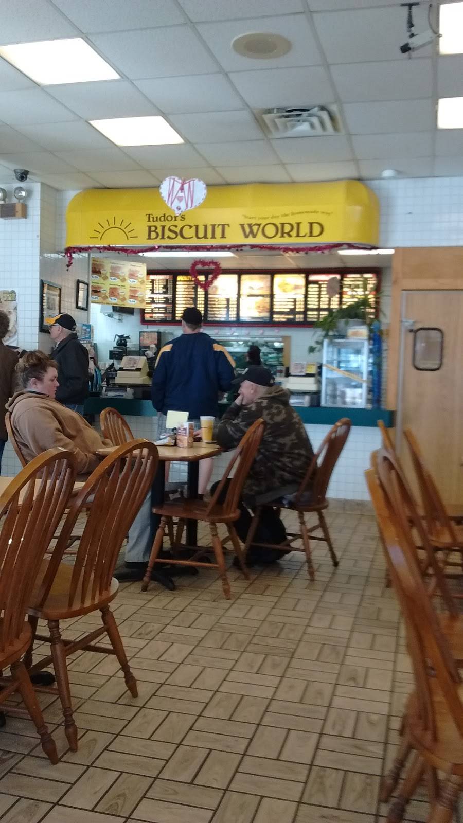 Tudors Biscuit World | restaurant | 1521 Johnson Ave, Bridgeport, WV 26330, USA | 3048429114 OR +1 304-842-9114