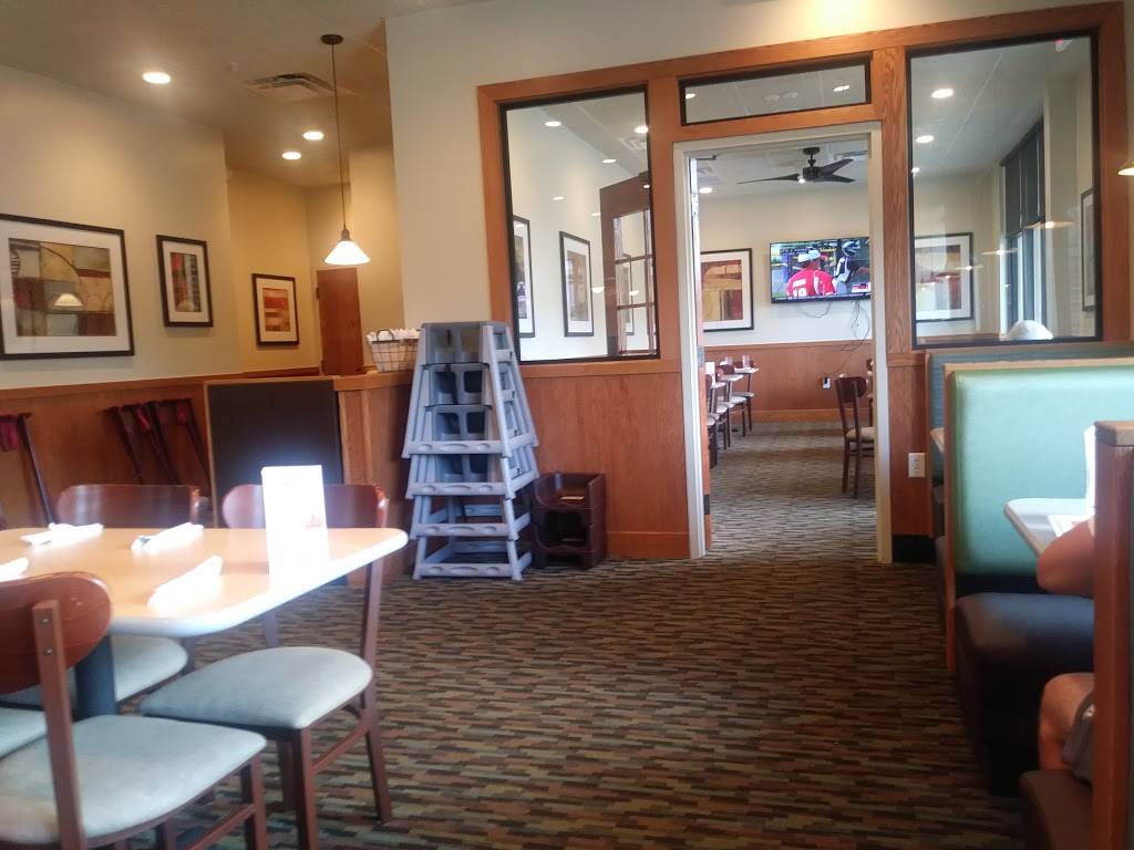 Perkins Restaurant & Bakery | restaurant | 701 E W State Rd 434, Winter Springs, FL 32708, USA | 4075427976 OR +1 407-542-7976