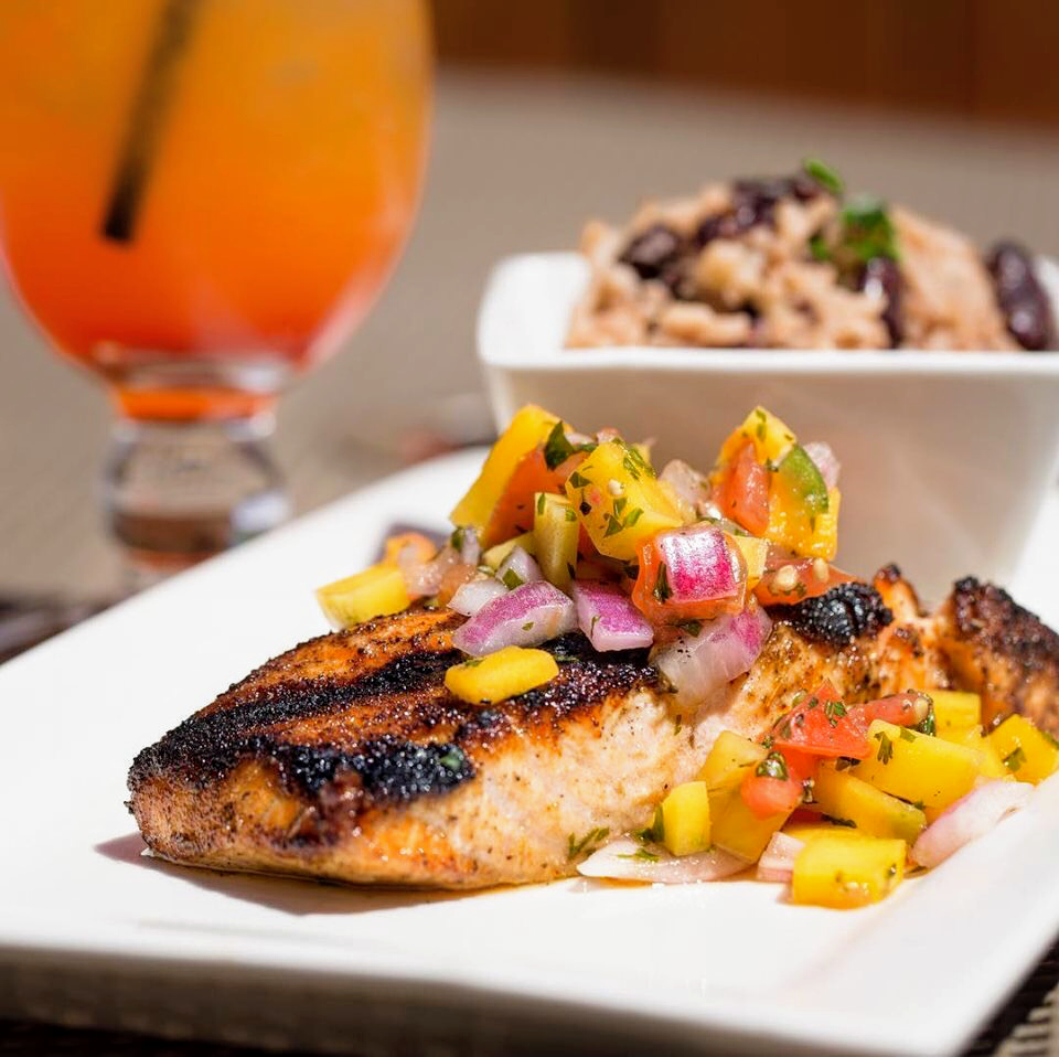 Flavour Restaurant & Lounge | restaurant | 1767 Bardstown Rd, Louisville, KY 40205, USA | 5024096968 OR +1 502-409-6968