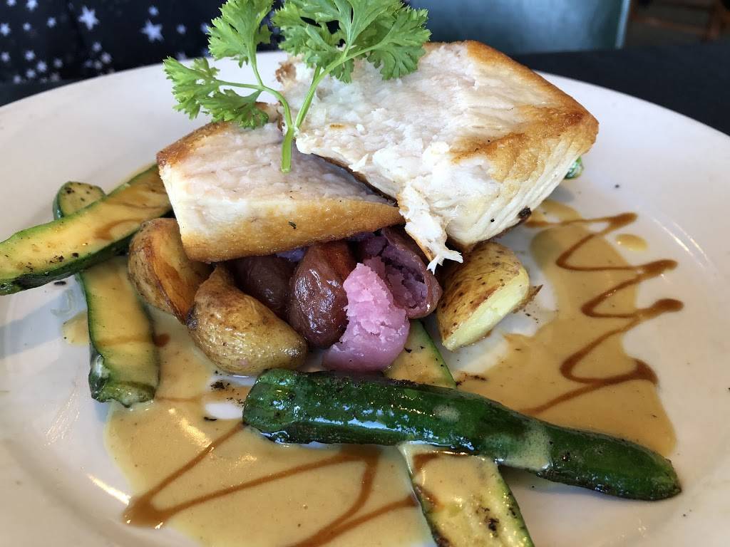 Harborside Restaurant and Grand Ballroom | restaurant | 400 Main St, Newport Beach, CA 92661, USA | 9496734633 OR +1 949-673-4633